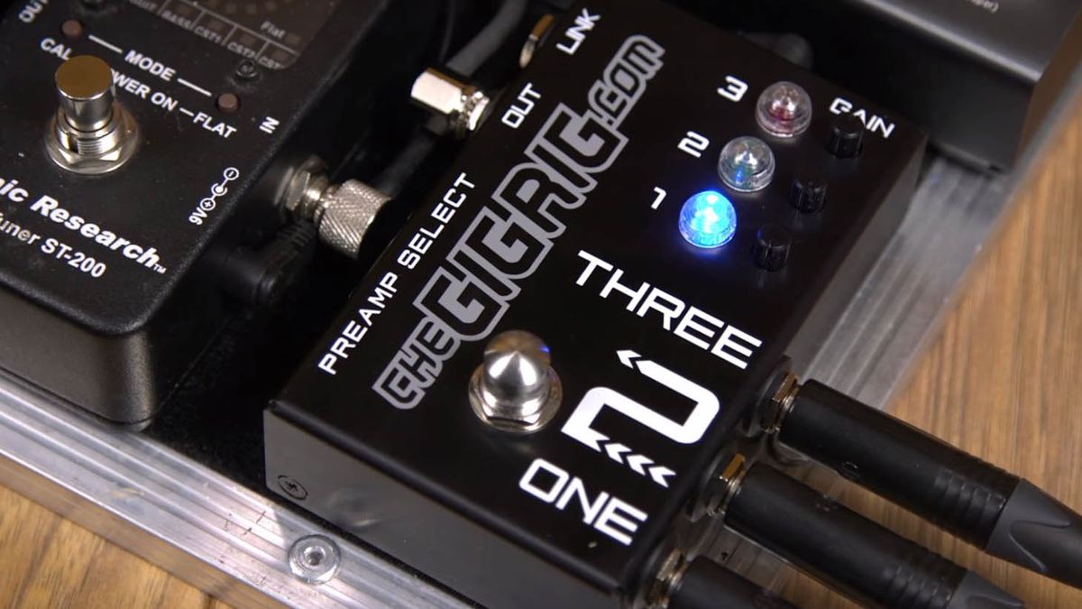Switch, balance and blend 3 guitars with TheGigRig's Three2One Guitar