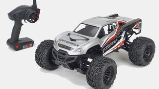 Halix Vaterra Monster Truck