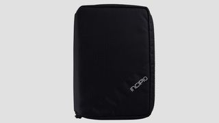 Incipio Sport Zip