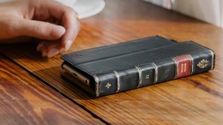 Twelve South Book Book
