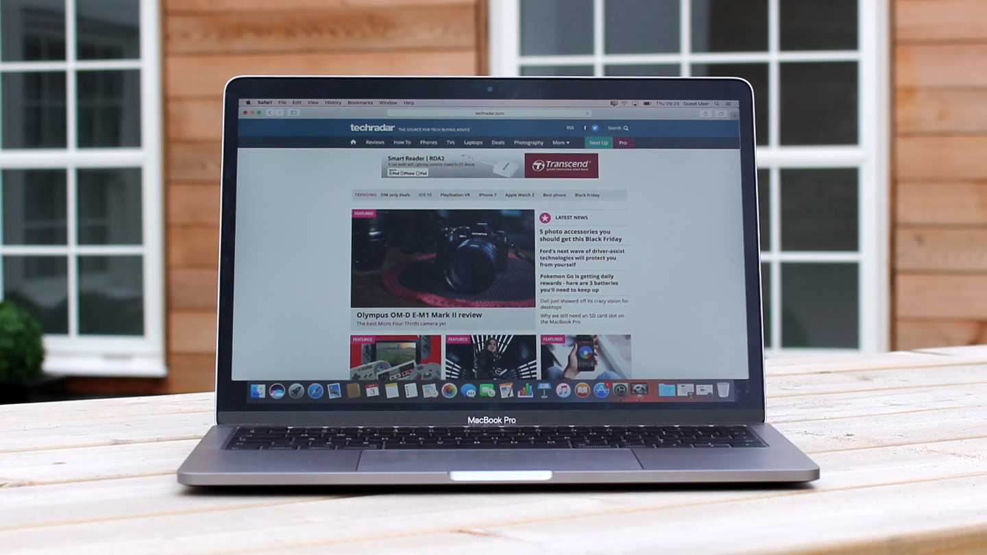 Apple 13-inch MacBook Pro with Retina display (early 2015)