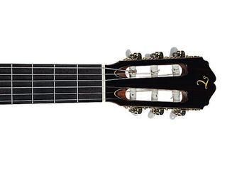 Takamine TC132SC build and features