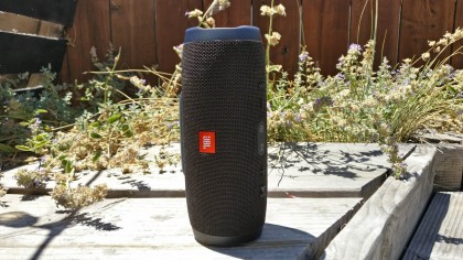 JBL Charge 3