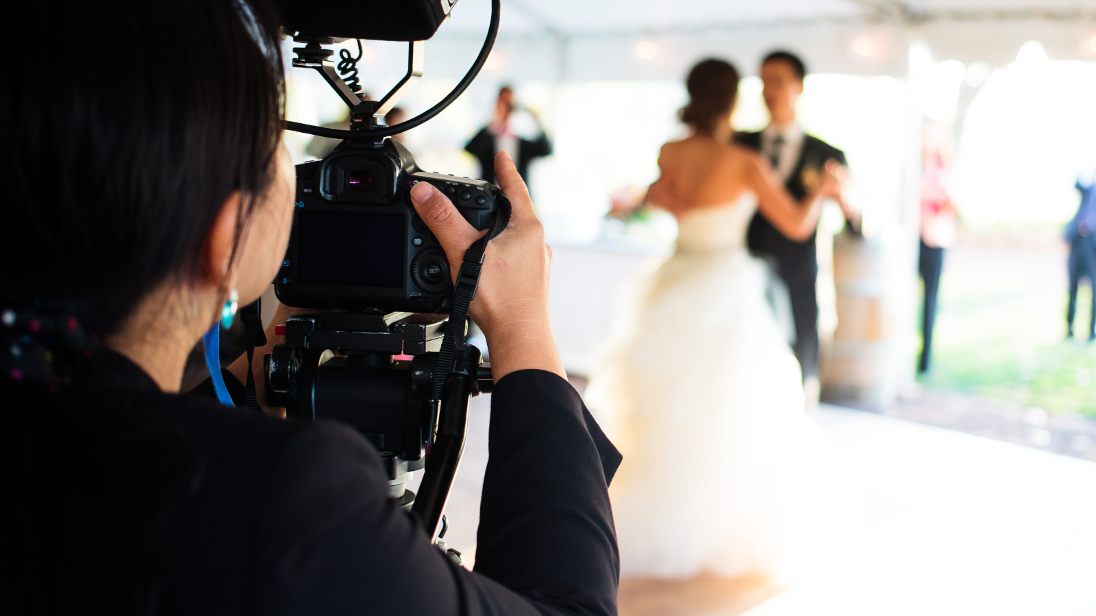 This attempt to call out a wedding photographer completely backfired