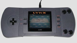 115 Atari Lynx 1989