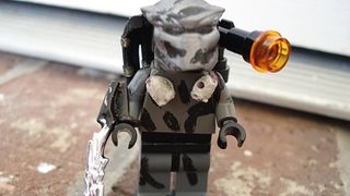 The Predator s Shoulder Cannon