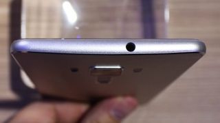 Asus Zenfone 3 Deluxe review