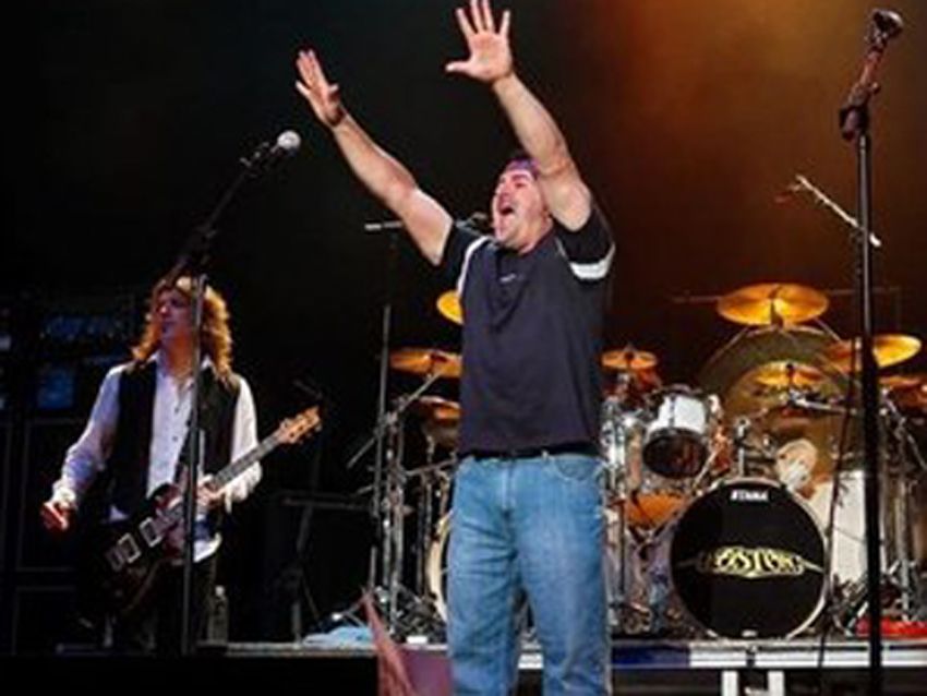 Boston find new lead singer on MySpace MusicRadar