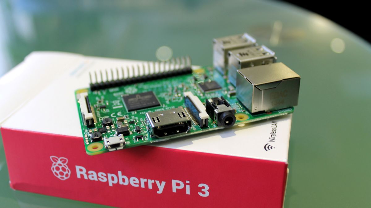 How To Use A Raspberry Pi With The Internet Of Things Techradar 6979