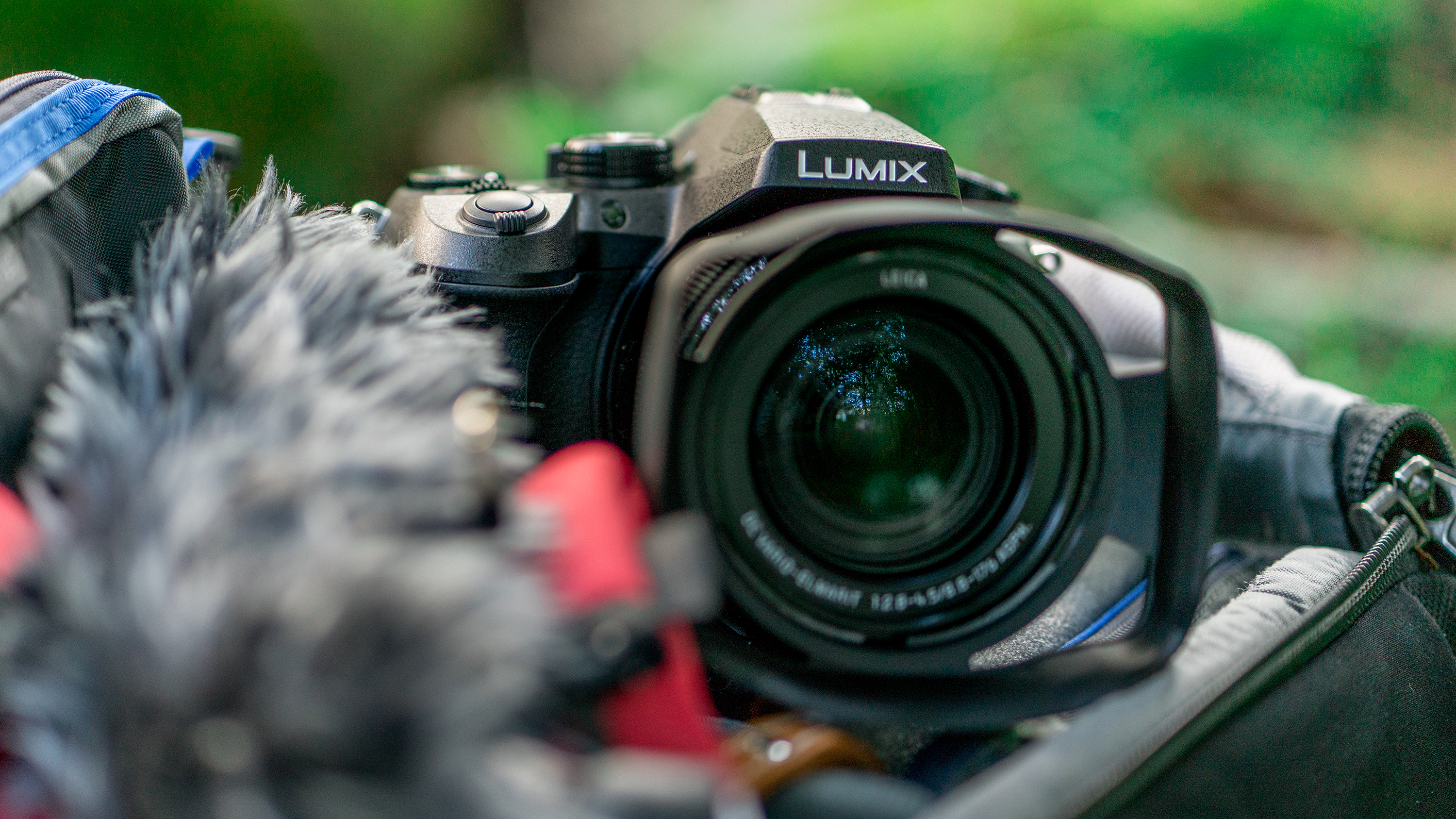 Best camera: Panasonic Lumix FZ2000 / FZ2500