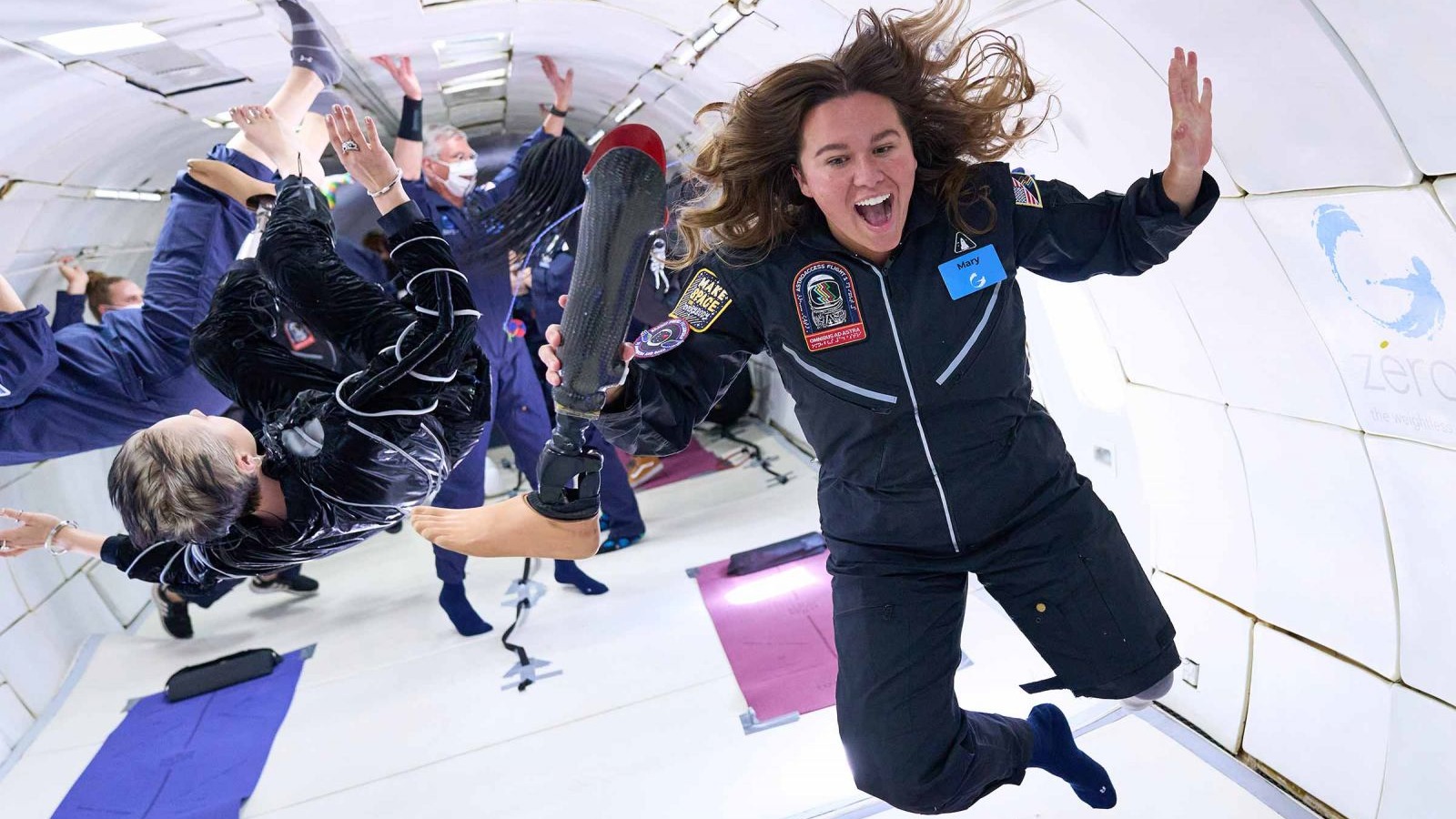 Zero-gravity parabolic flights get surge of demand for spaceflight work