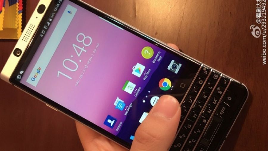 Is this the BlackBerry Mercury, complete with QWERTY keyboard 