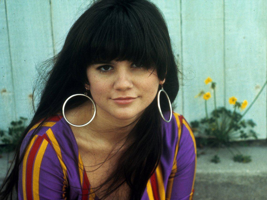 Linda Ronstadt talks '70s songwriters, her career and memoir, Simple