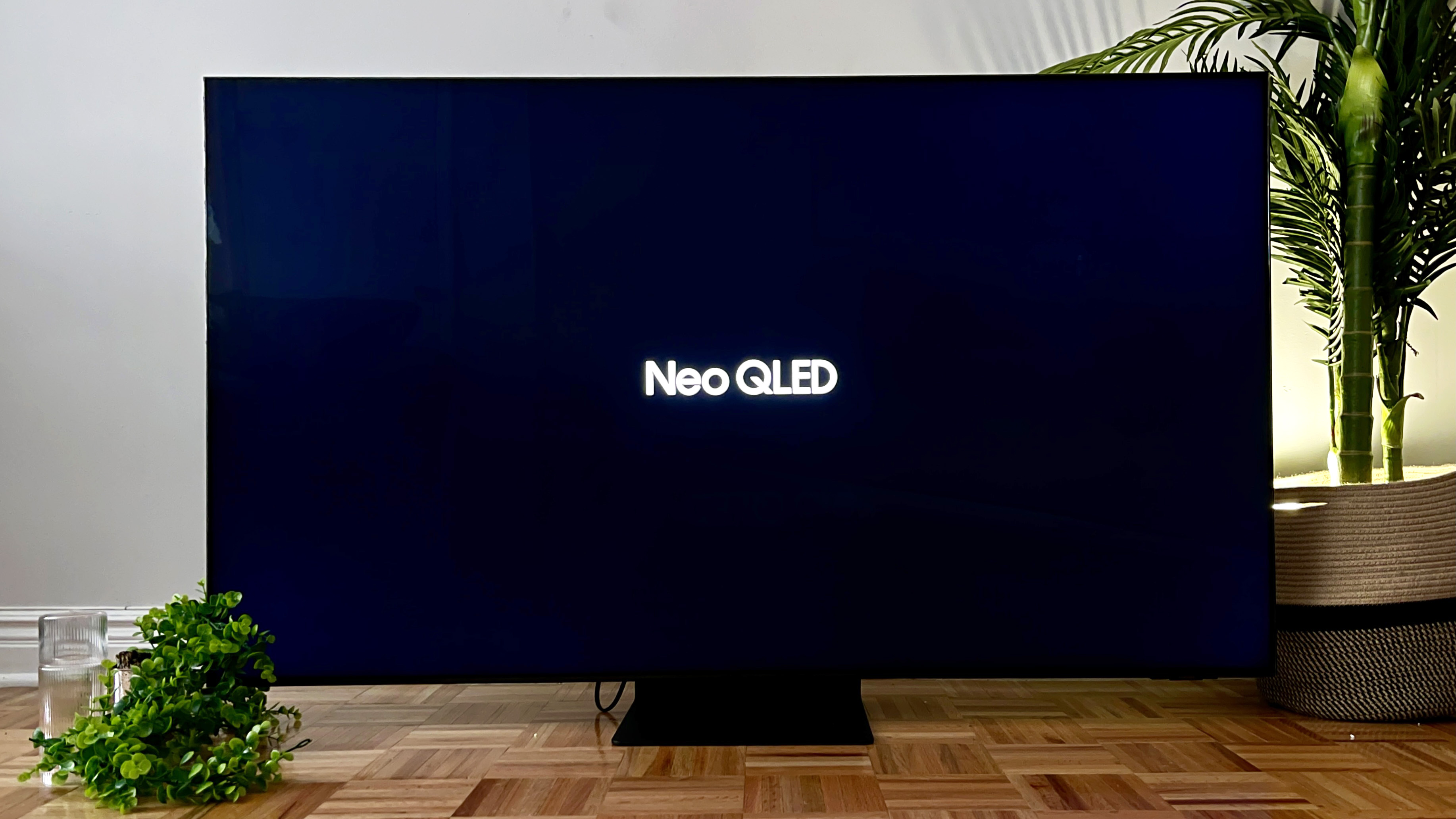 Телевизор Samsung Qn90a