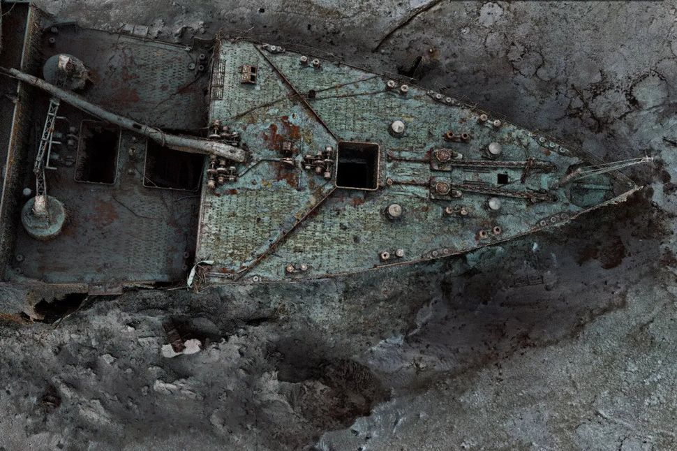 Stunning Full Scale Scan Of Titanic Reveals Complete Shipwreck For The