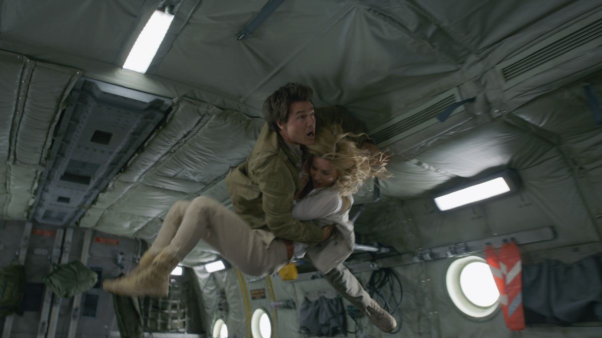 "They’re really floating" - The Mummy trailer's plane sequence is far more real than you think