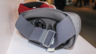 Google Daydream View