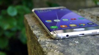 Samsung Galaxy S6 Edge and Galaxy Note 5
