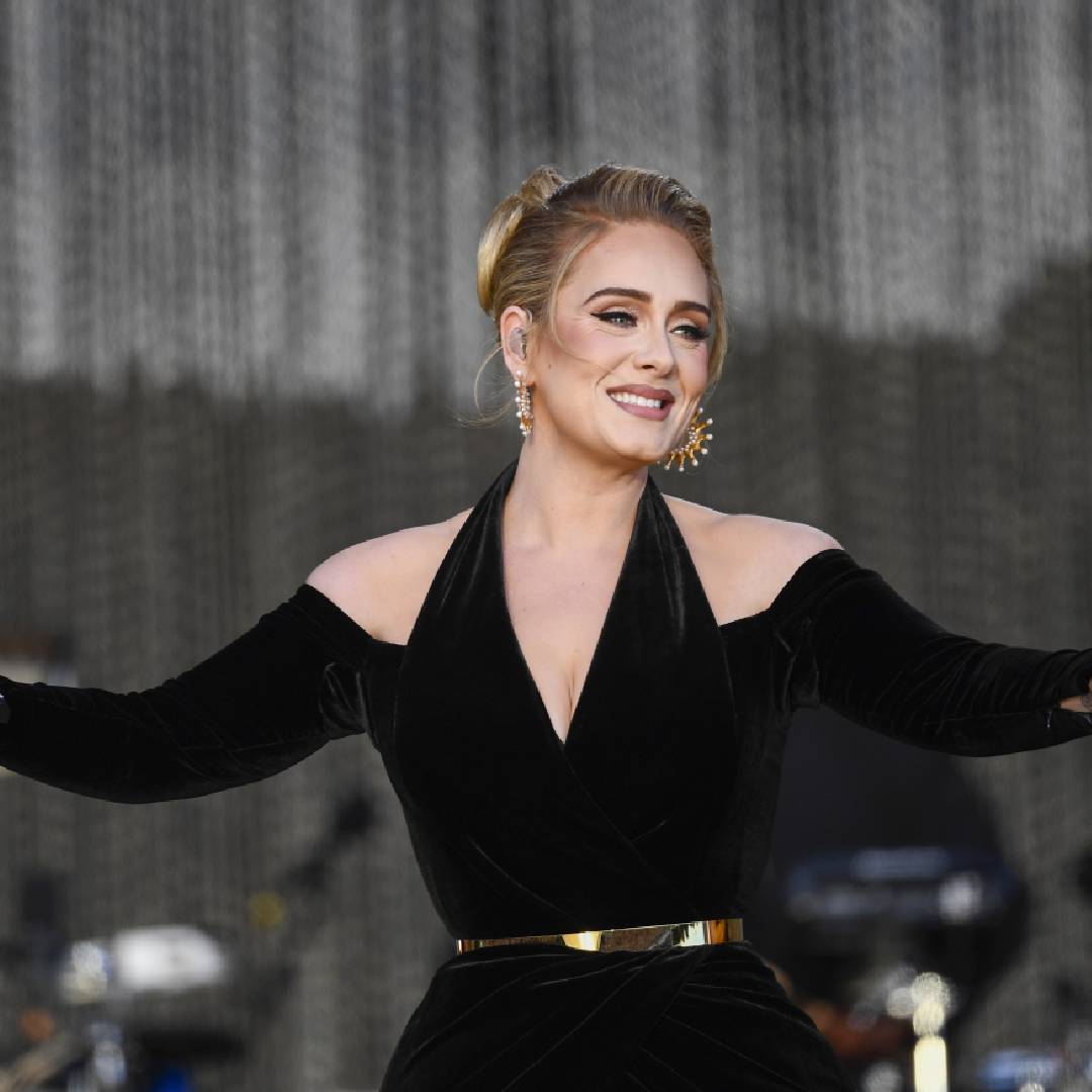  Adele opens up about 'really bad' health condition that affects her ability to walk 