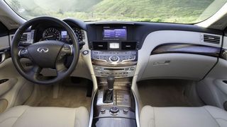 Infiniti M Sedan