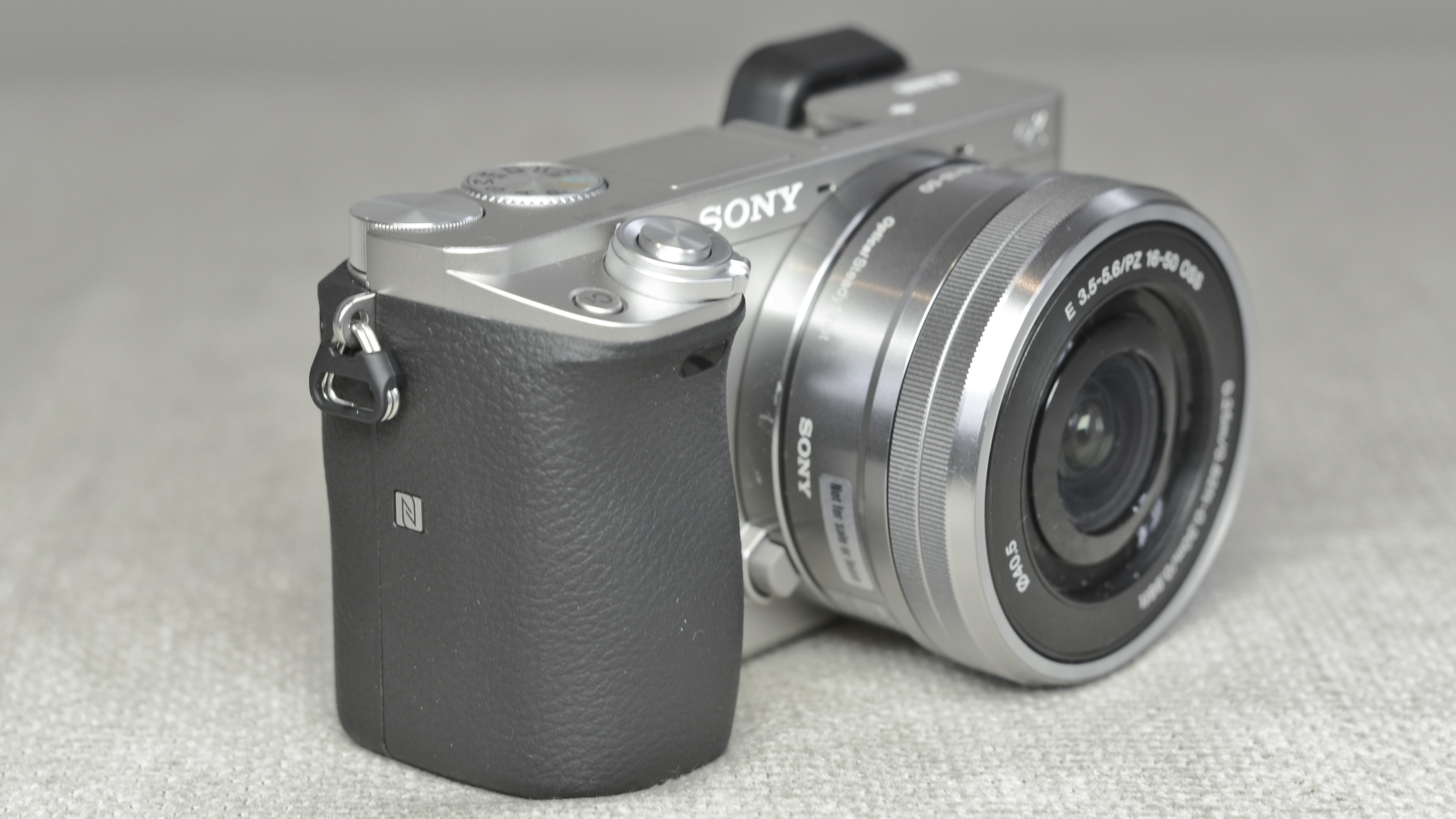 Sony Alpha 6000 review