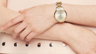 Two Tone Scallop Gramercy watch