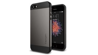 Spigen iPhone SE Case Slim Armor
