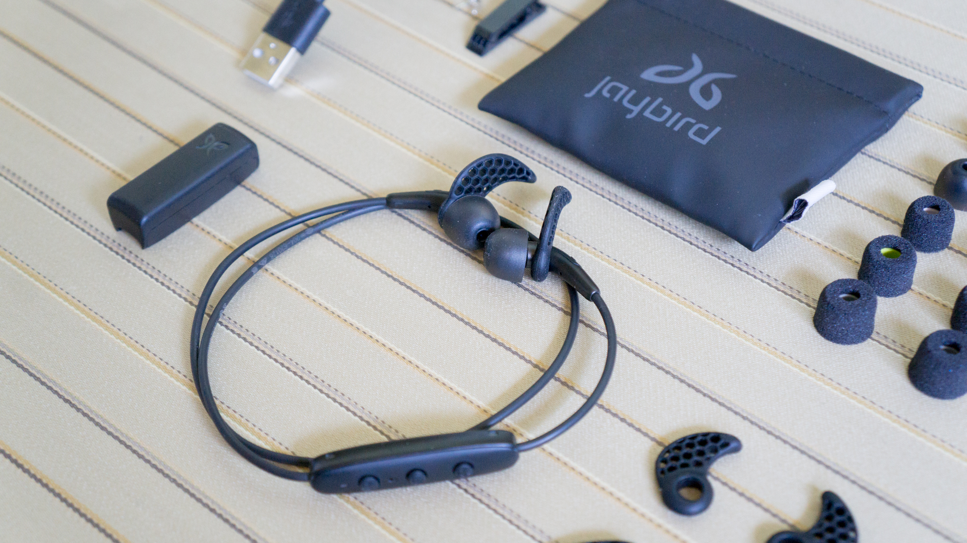 How do the top-rated wireless ear buds compare to the top-rated wired ear buds?