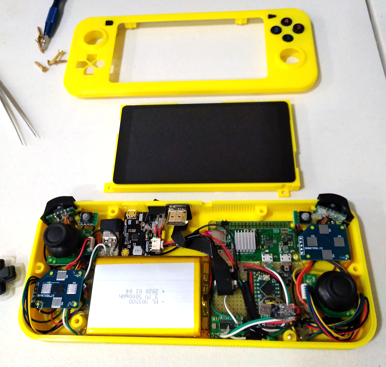 Stream Your Pc Games Using This D Printed Raspberry Pi Handheld Tom