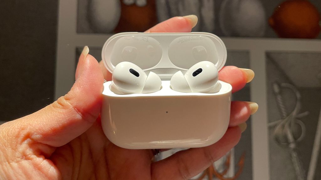 Beats Studio Buds Vs Airpods Pro Which Wireless Earbuds Are Best