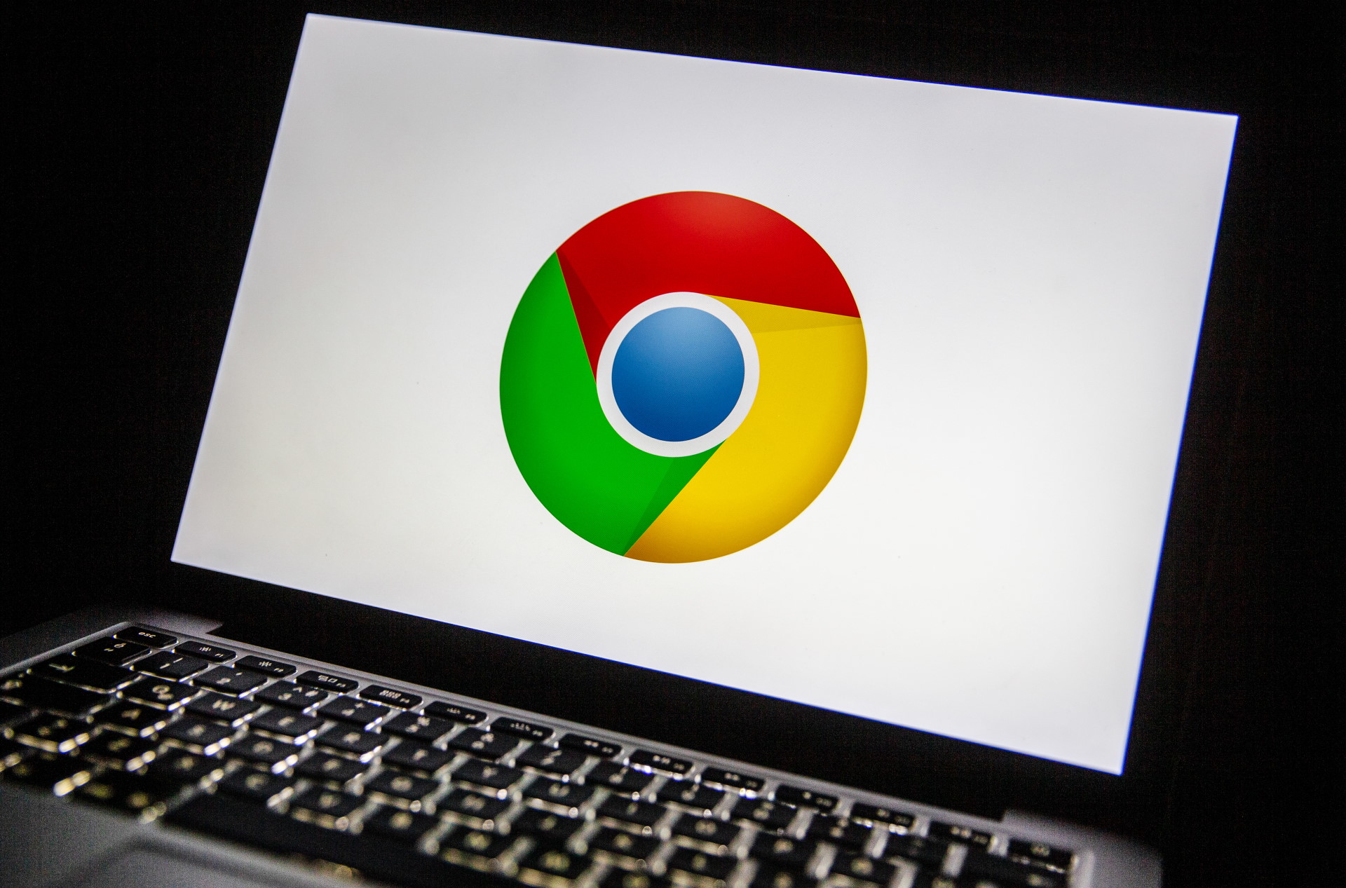Temel Google Chrome güncellemesi güvenlik açığını ortadan kaldırır