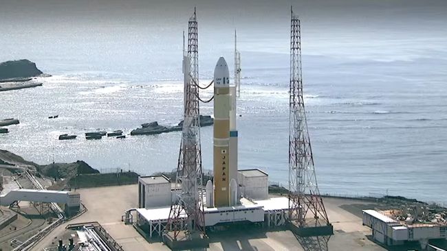 Japan S New H Rocket Fails St Test Flight Satellite Lost Space