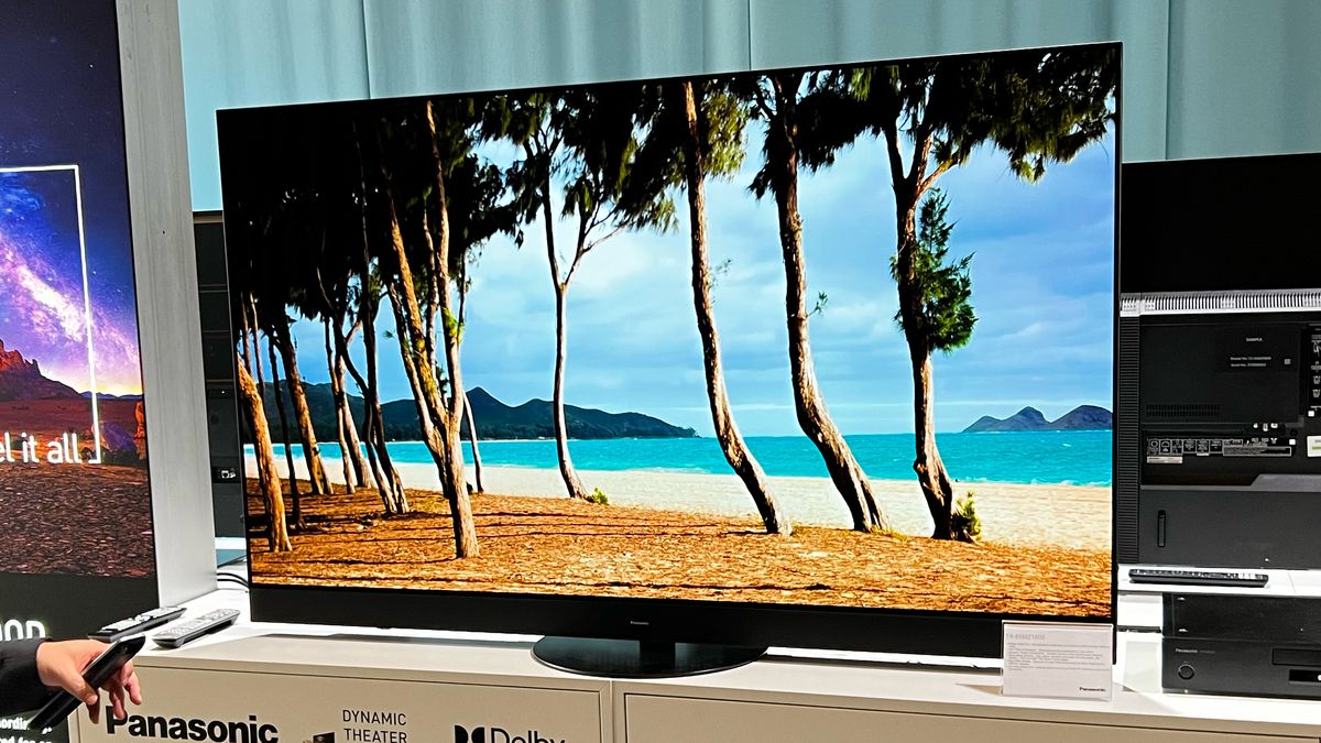 I Saw Panasonics Mz Oled Tv And It Beats The Lg C In Two Big