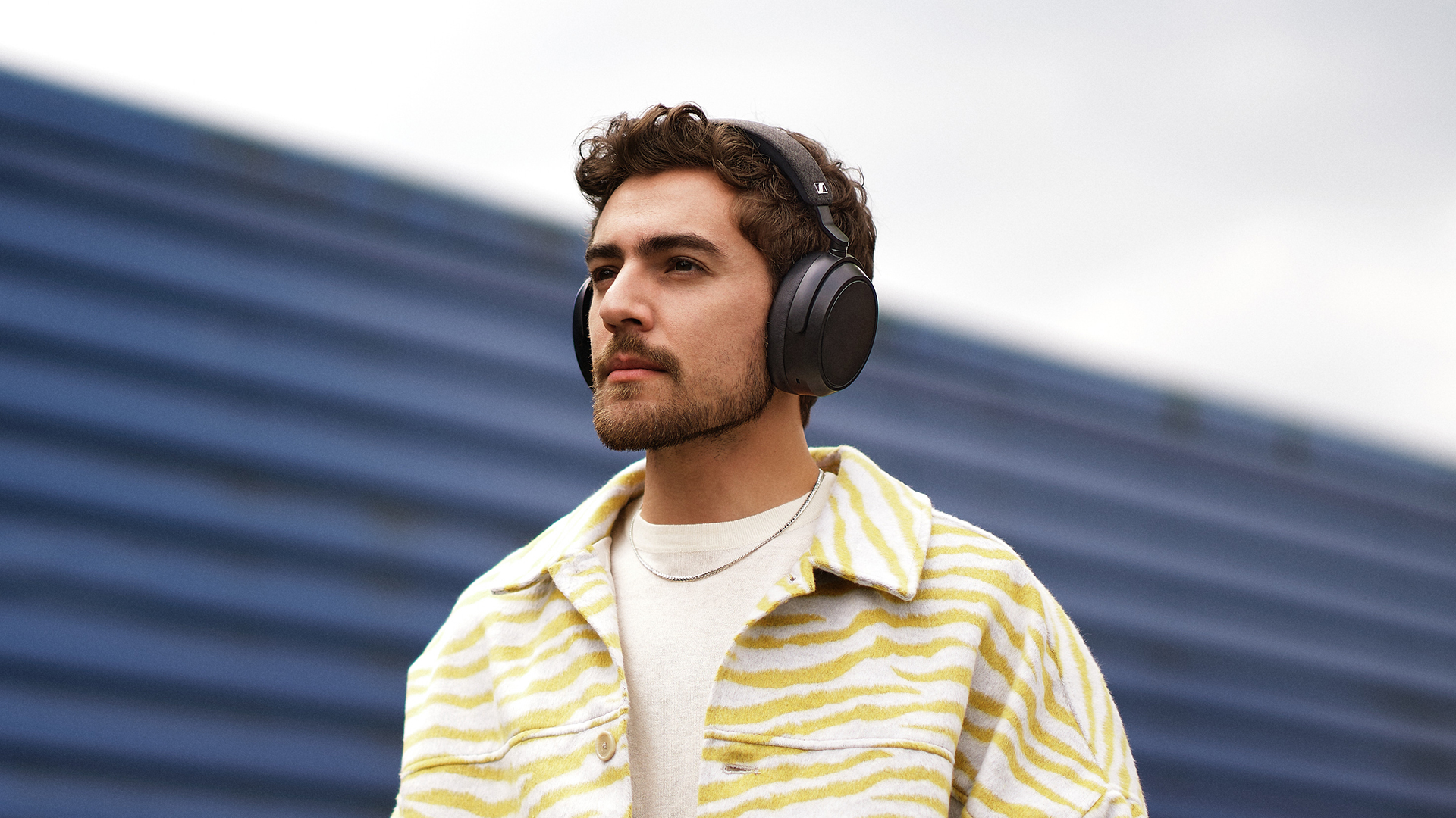 Наушники Sennheiser Momentum 4 Wireless официально доступны для предварительного заказа