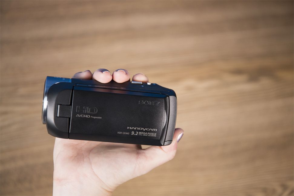 Sony Hdr Cx Handycam Review Pros Cons And Verdict Top Ten Reviews