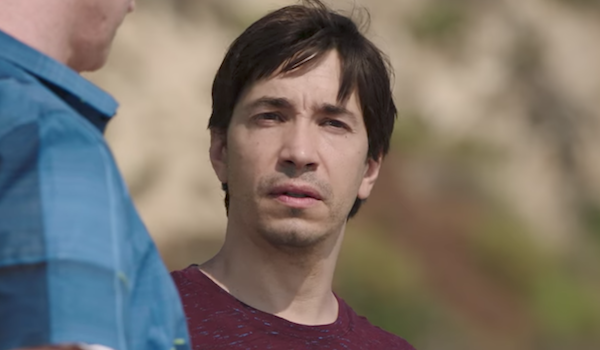 Justin Long And Rob Huebel Get Into Nude Fight In Hilarious Exclusive