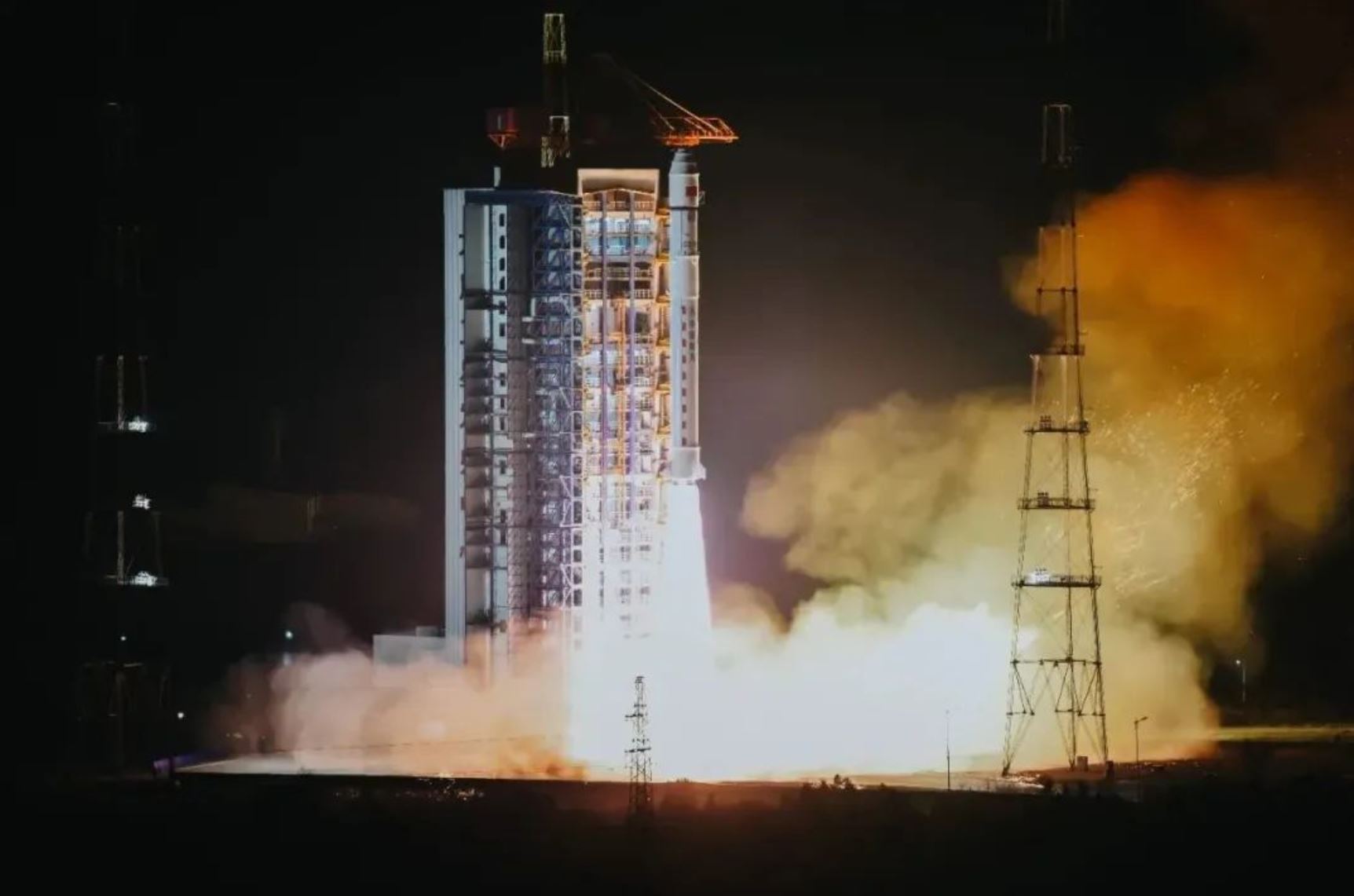 China launches hyperspectral Earth-imaging satellite to orbit (video)