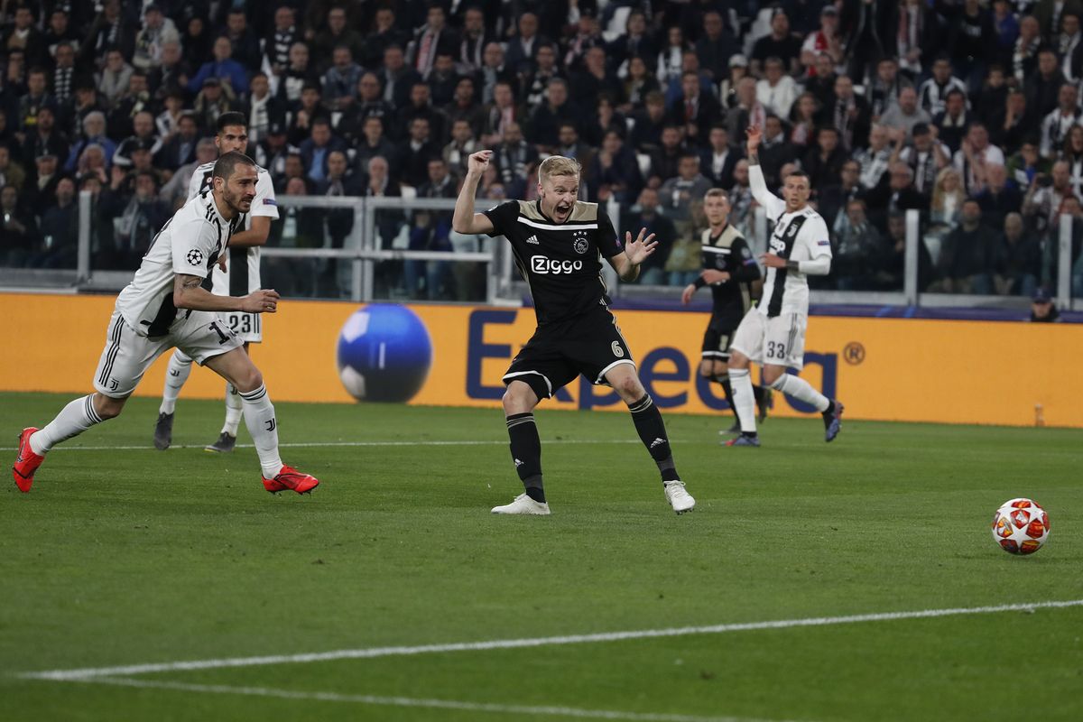 Ajax Stun Juventus In Turin To Advance To Champions League Semi Finals