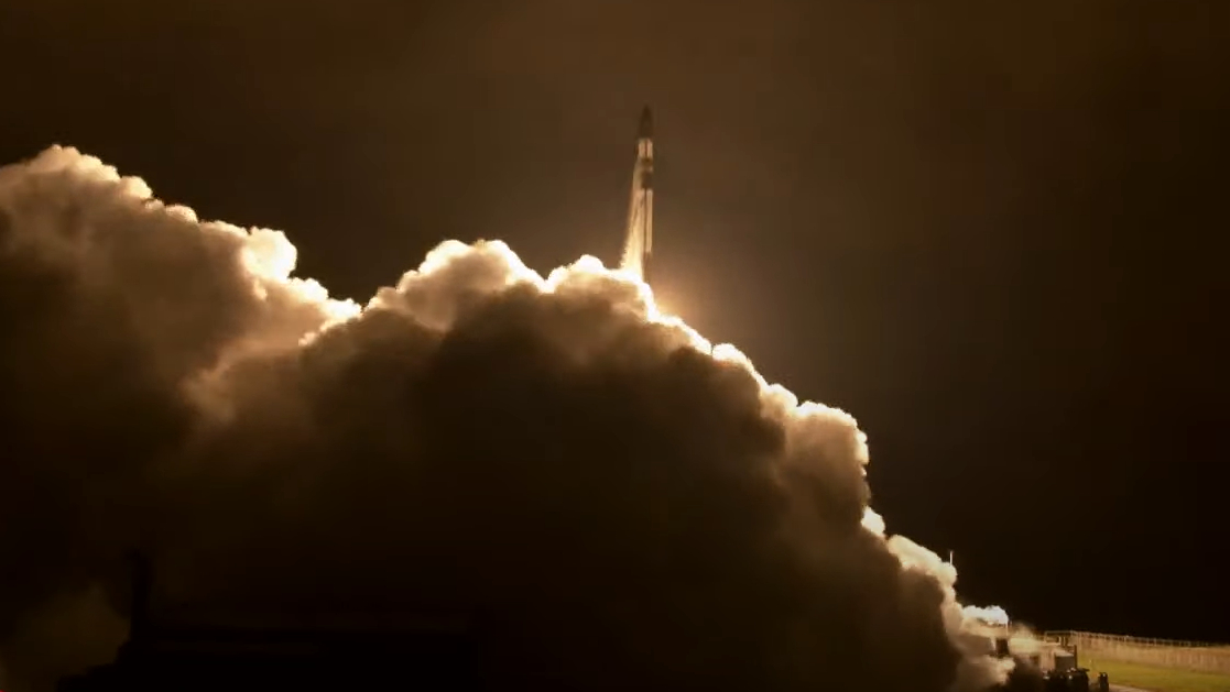 Rocket Lab launches 2 BlackSky Earth-observing satellites into orbit thumbnail