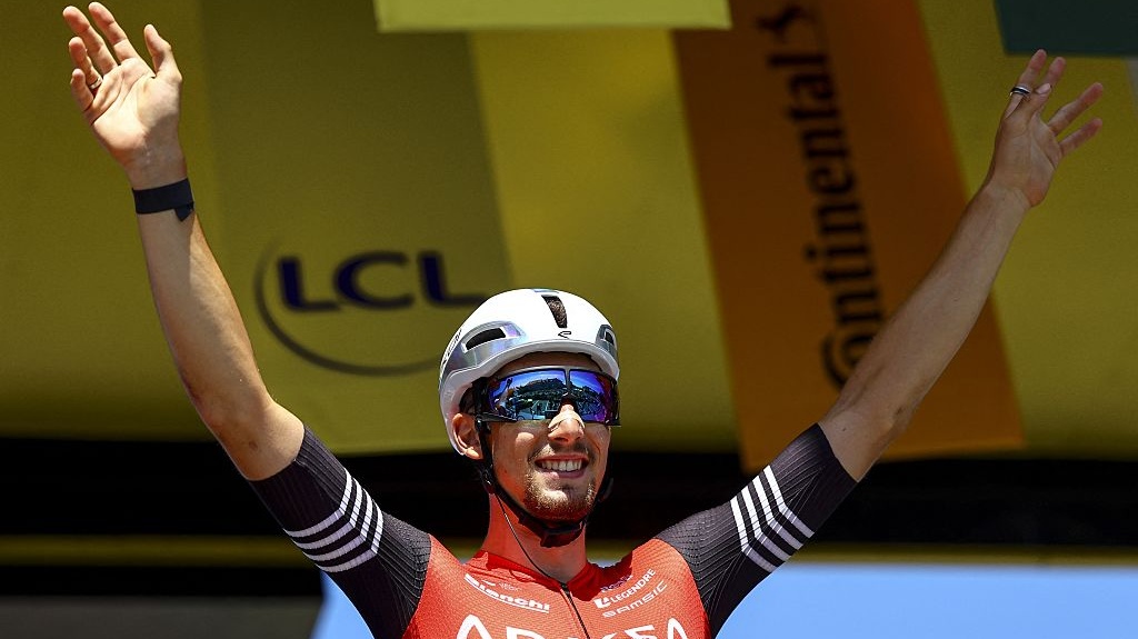 French Kevin Vauquelin of Arkea-BB Hotels pictured at the start of stage six of the 2025 Tour de France cycling, from Bayeux to Vire Normandie (201 km), on Thursday 10 July 2025 in France. The 112th edition of the Tour de France starts on Saturday 5 July in Lille, France, and will finish in Paris, France on the 27th of July. BELGA PHOTO DAVID PINTENS (Photo by DAVID PINTENS / BELGA MAG / Belga via AFP) (Photo by DAVID PINTENS/BELGA MAG/AFP via Getty Images)