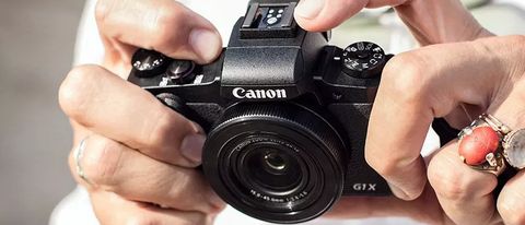 Canon PowerShot G1 X Mark III review: hands holding black compact camera