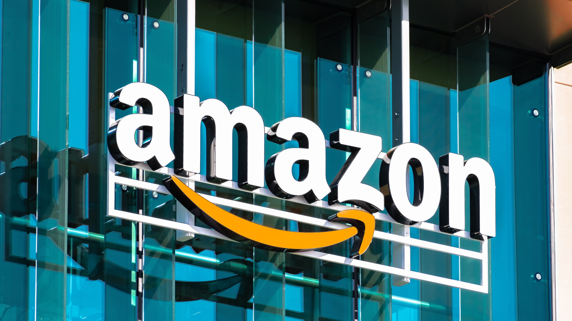 Amazon просит своих сотрудников вернуться в офис