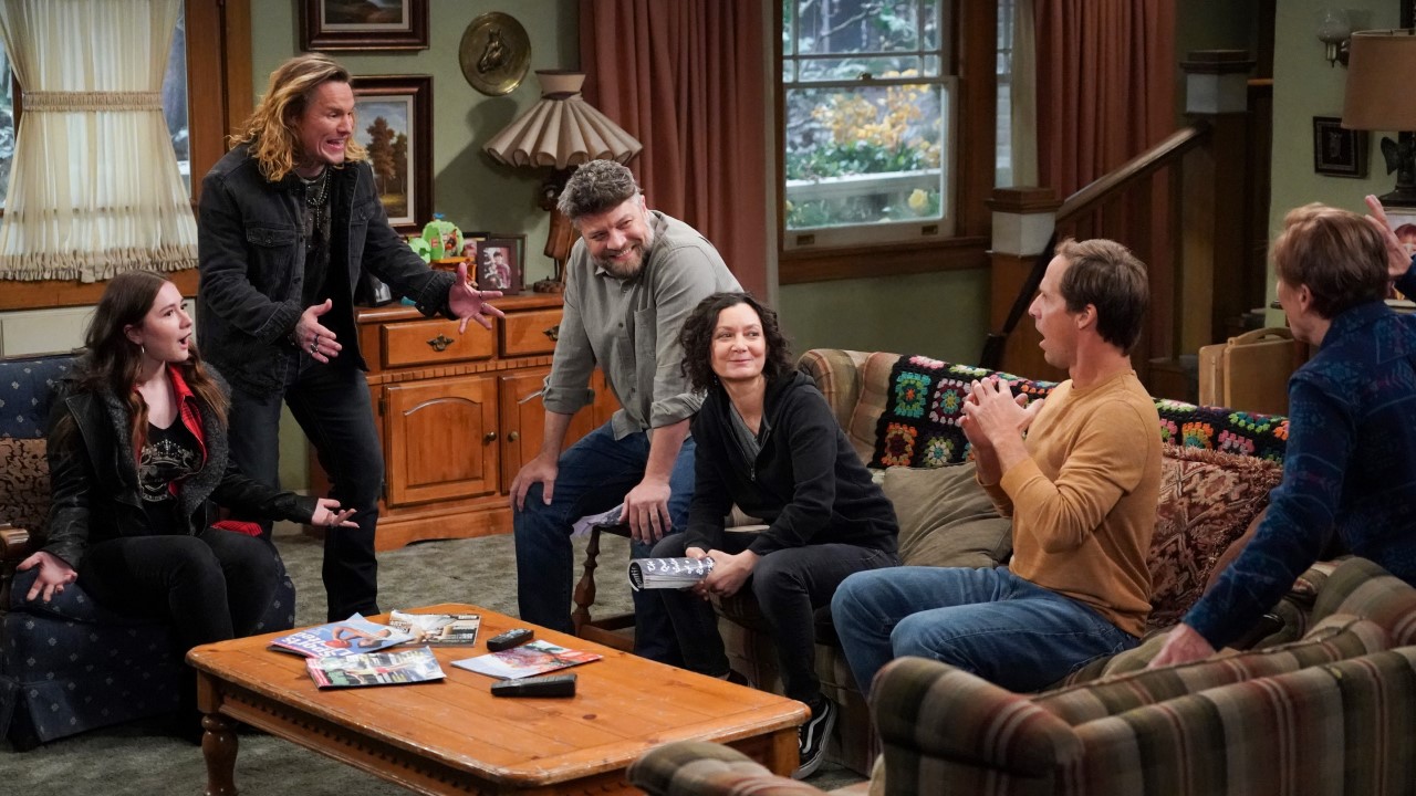 How The Conners Set Ben, Darlene And Two Other Couples Up For A Hectic Season 4 Finale