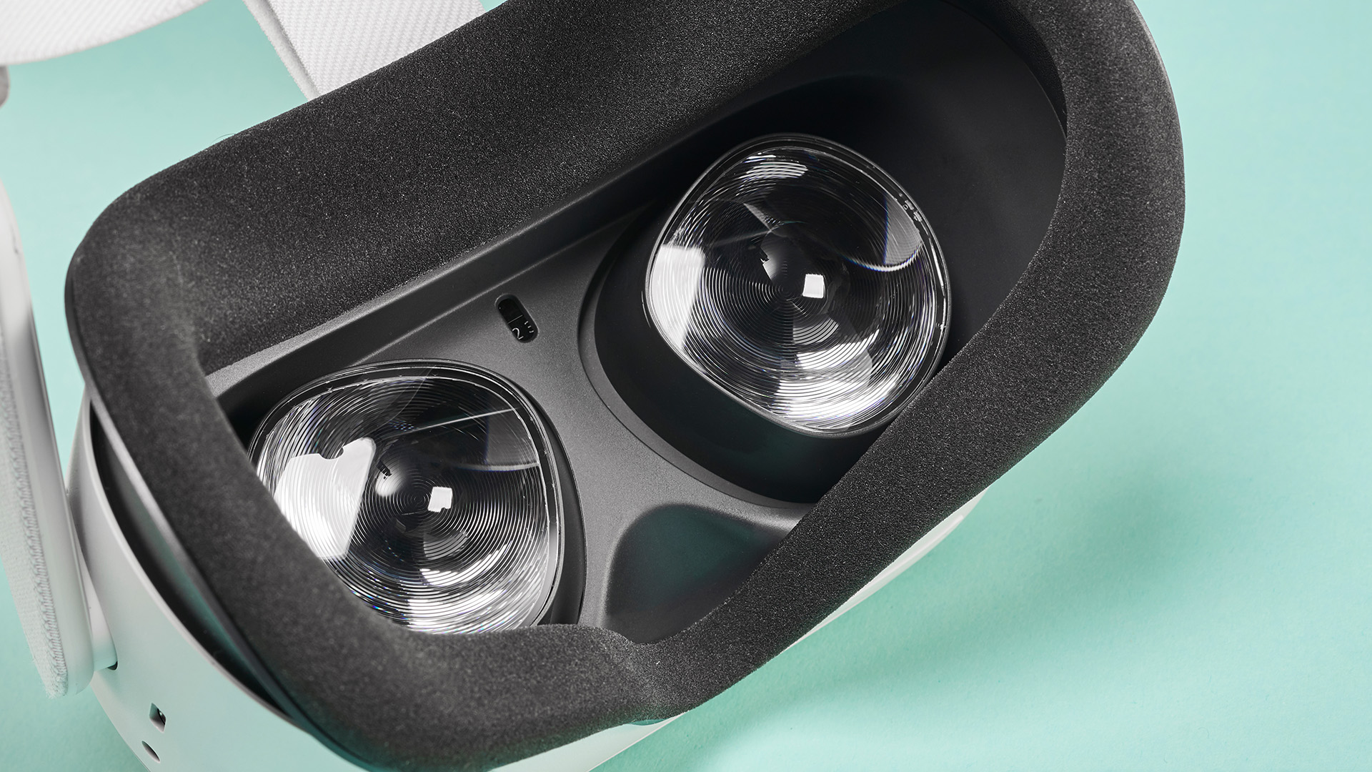  Meta will launch next generation Quest VR headset next year 