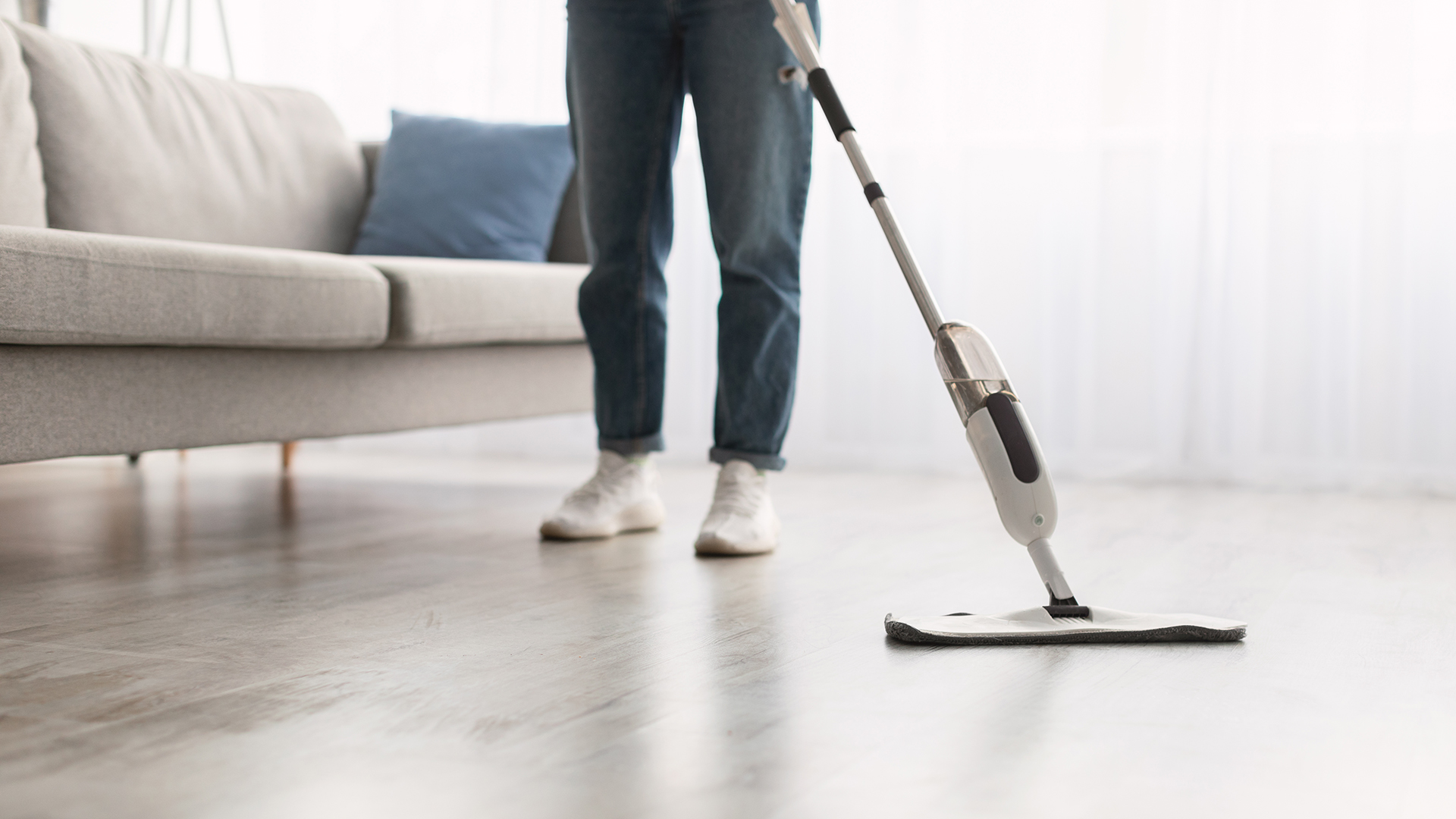 How to use a steam mop