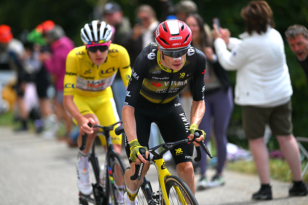 Tour de France stage 18 LIVE - Battle for yellow is on as Jonas Vingegaard attacks Tadej Pogačar 72km from the finish