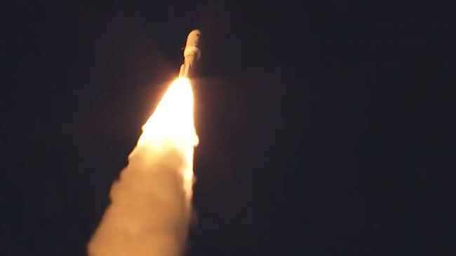 Atlas V Rocket Launches Nrol Spy Satellite To Orbit Space