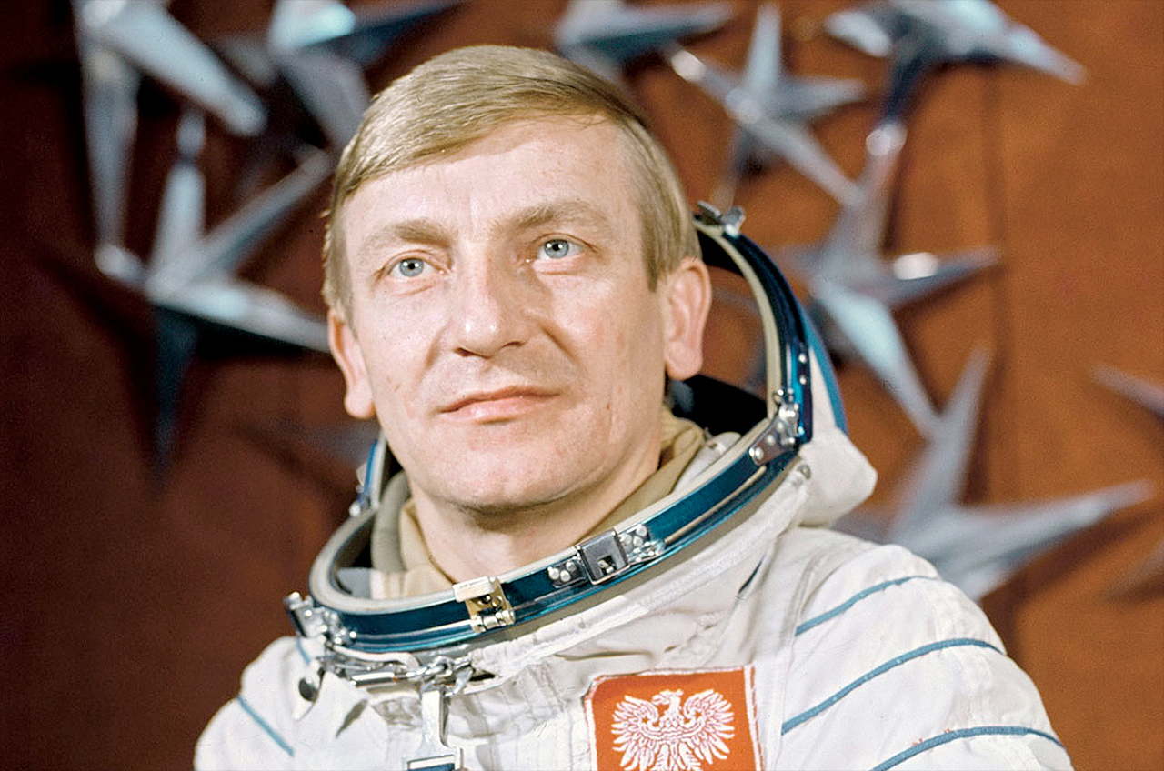 Mirosław Hermaszewski, first Pole to fly into space, dies at 81
