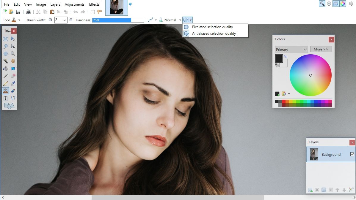Discover the best free software for retouching portrait