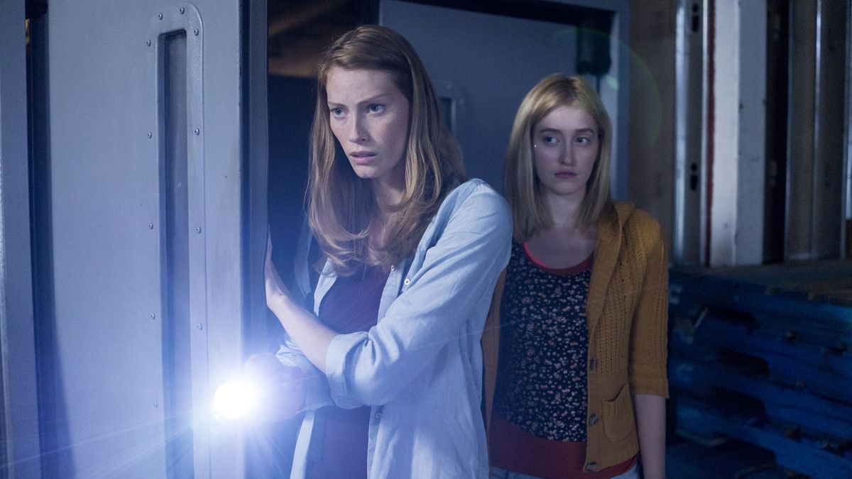 6 questions we have after watching The Mist episode 3